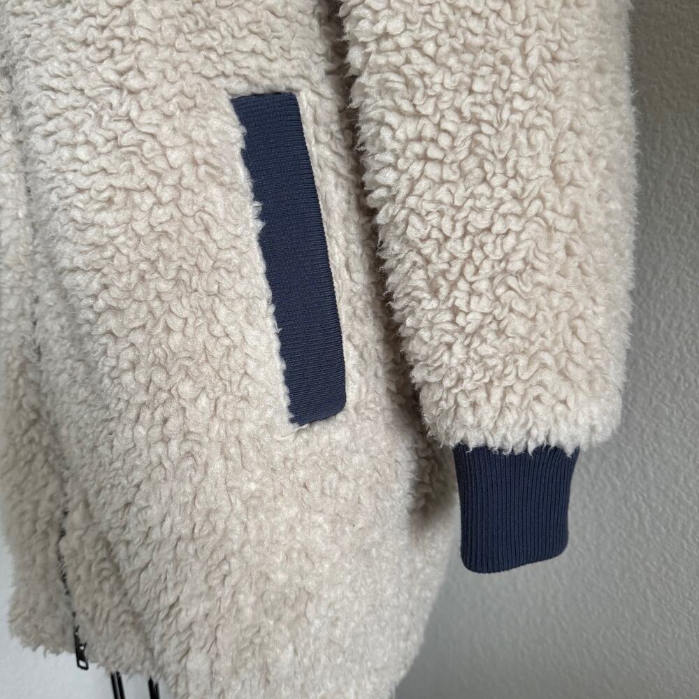 Patagonia | Long Retro-X Fleece Coat Size M - Picture 5 of 11